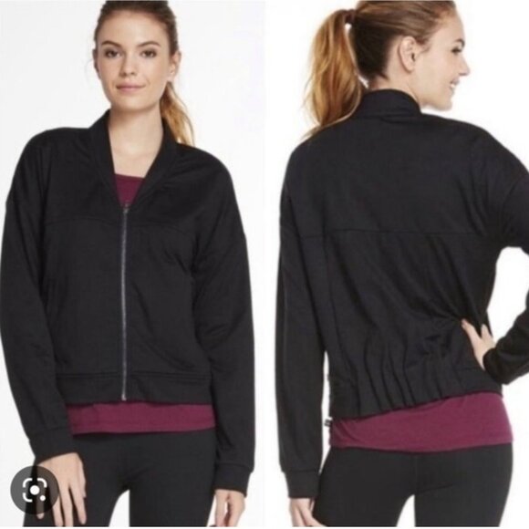 Women's FABLETICS‎ Attis Jacket Zip Up Black Bomber- Size Medium - Picture 1 of 10